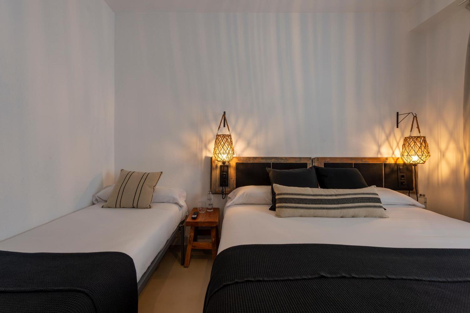 Hostal Boutique Es Menut Tossa de Mar Kültér fotó