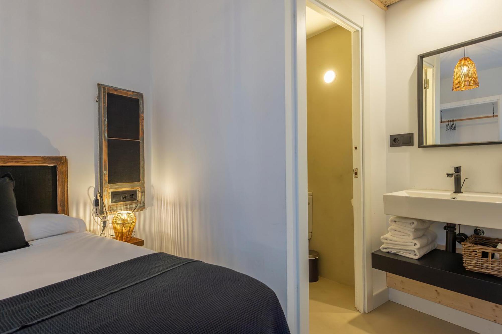 Hostal Boutique Es Menut Tossa de Mar Kültér fotó