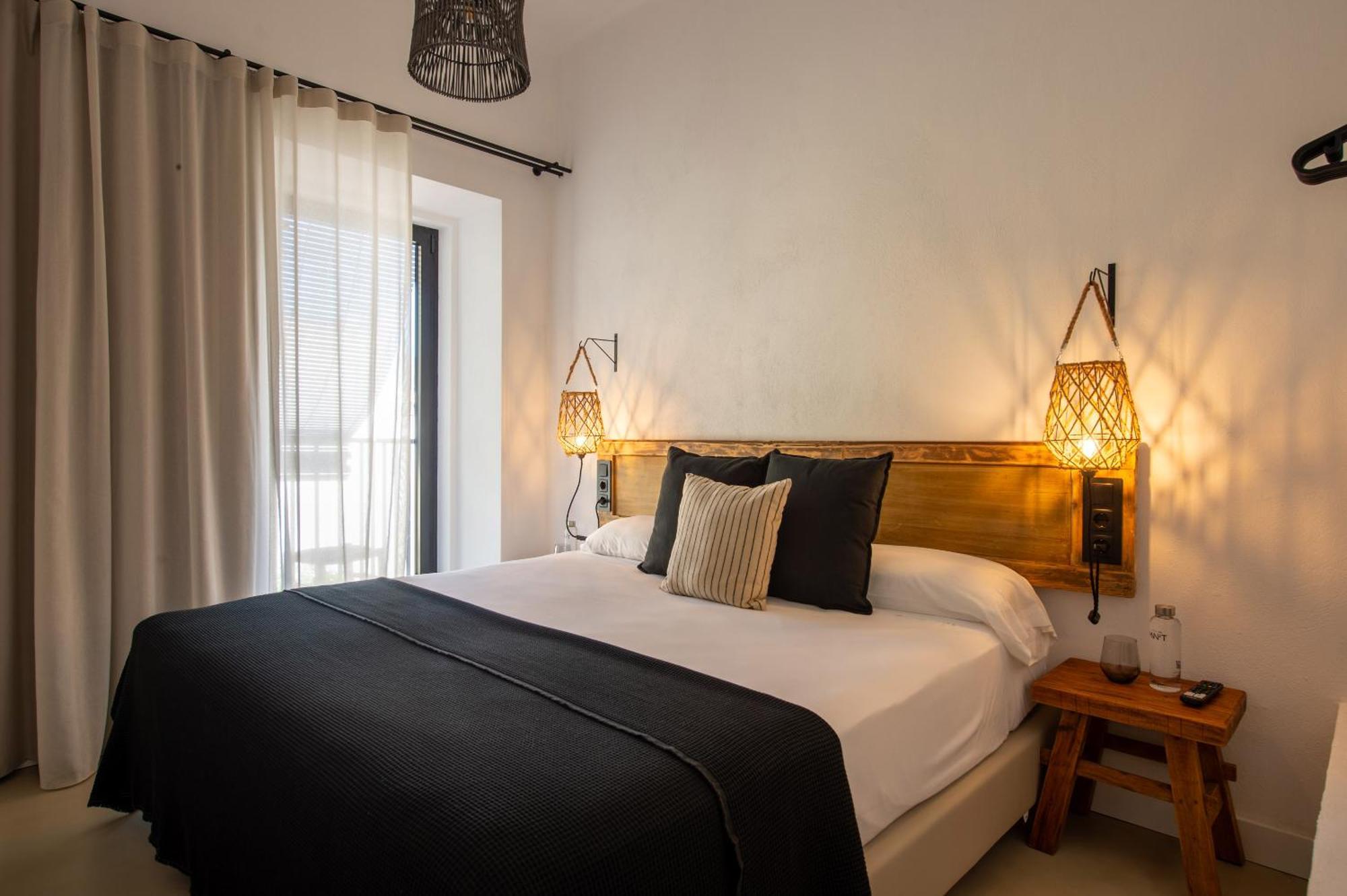 Hostal Boutique Es Menut Tossa de Mar Kültér fotó